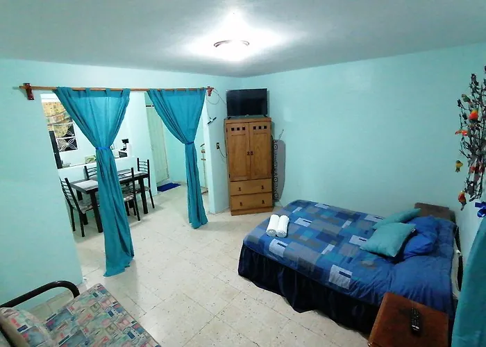 Departamento Cercano Al Aeropuerto T2, A 2 Calles Apartment *